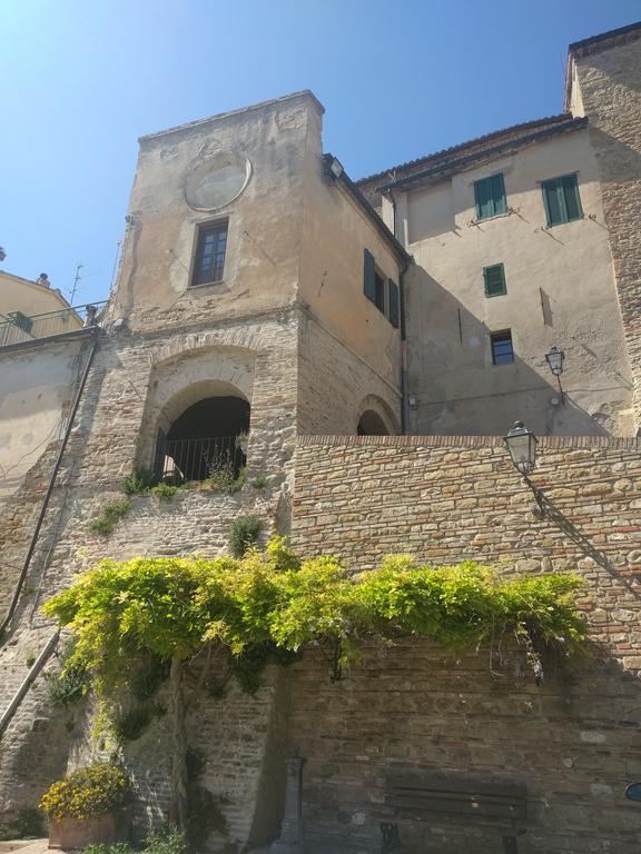 Casa Ghibellina Leilighet Castelbellino Eksteriør bilde